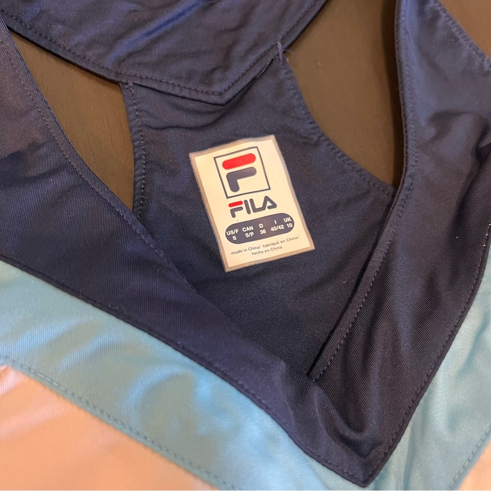 FILA Racerback - Picture 4 of 6